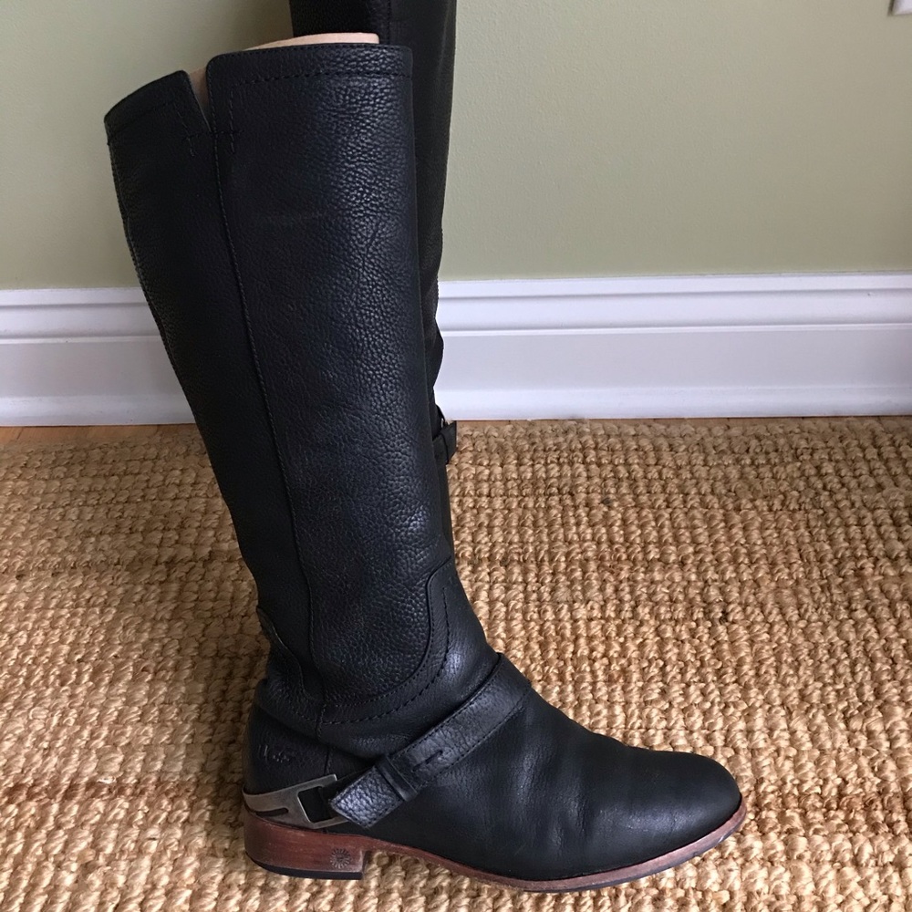 UGG Channing Pebbled Leather Riding Boot Size 7